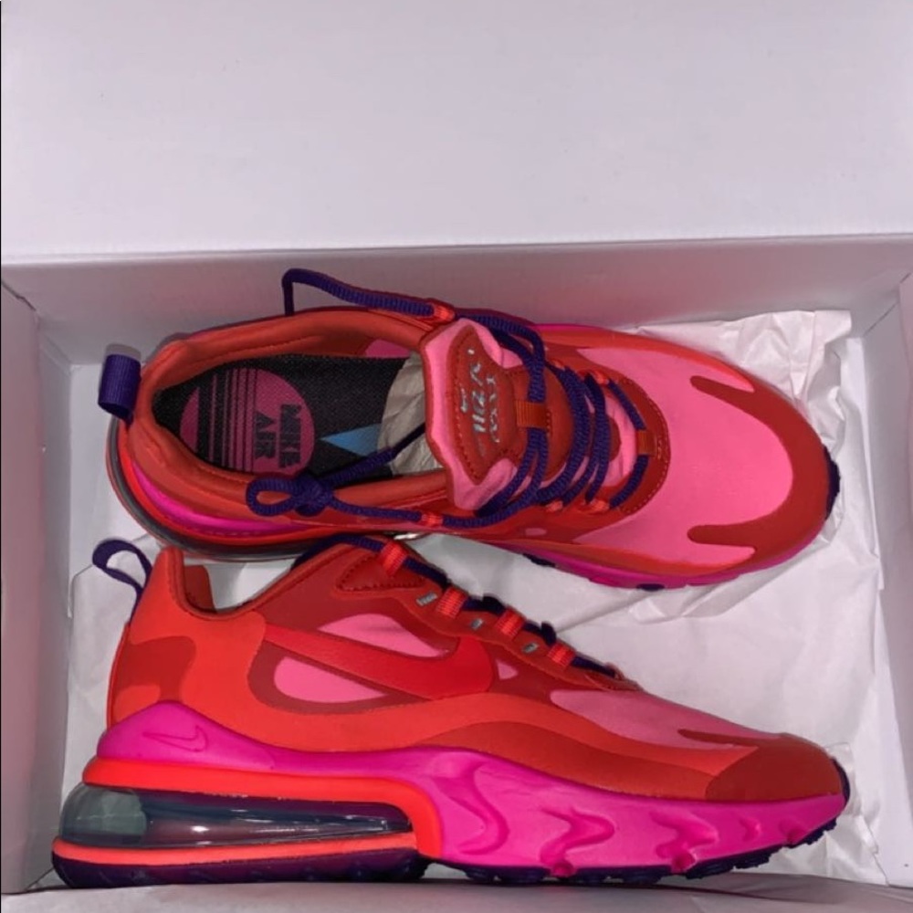 Pink 270 react nike